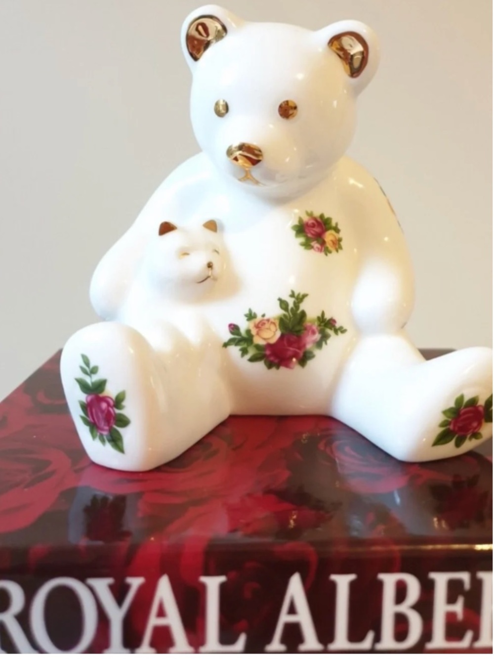 Royal Albert "Old Country Roses" Bear With Cub Figurine